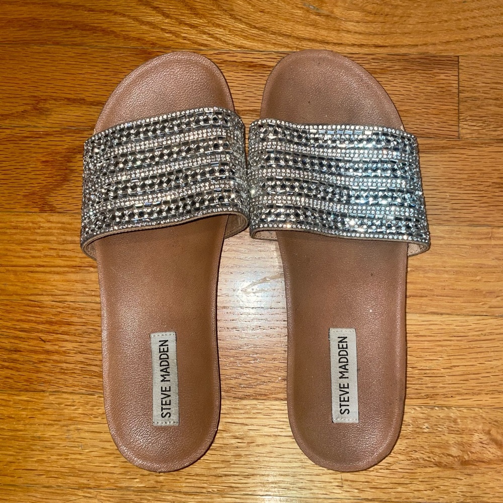 Steve Madden rhinestone slides
